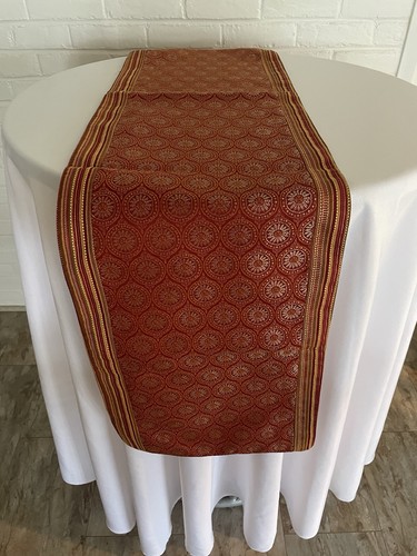 Red gold geometric - red, &